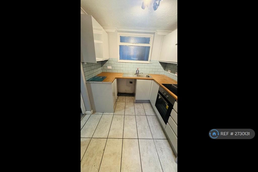 Flat 3 Kitchen