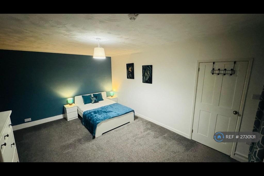 Flat 3 Bedroom
