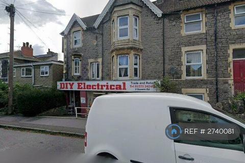 2 bedroom flat to rent, Queens Road, Clevedon, BS21