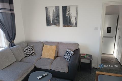 1 bedroom flat to rent, Prince Alfred Avenue, Skegness, PE25