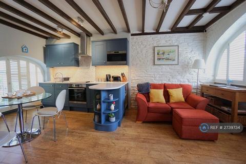 1 bedroom terraced house to rent, Rowden Court, Noss Mayo, Plymouth, PL8