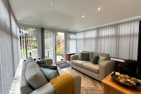 3 bedroom townhouse for sale, David Harman Drive, West Bromwich B71