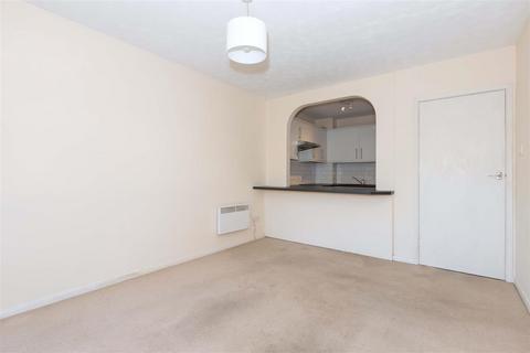2 bedroom flat for sale, Downview Road, Worthing
