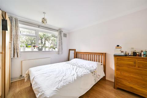 1 bedroom apartment for sale, Church Road, Northolt