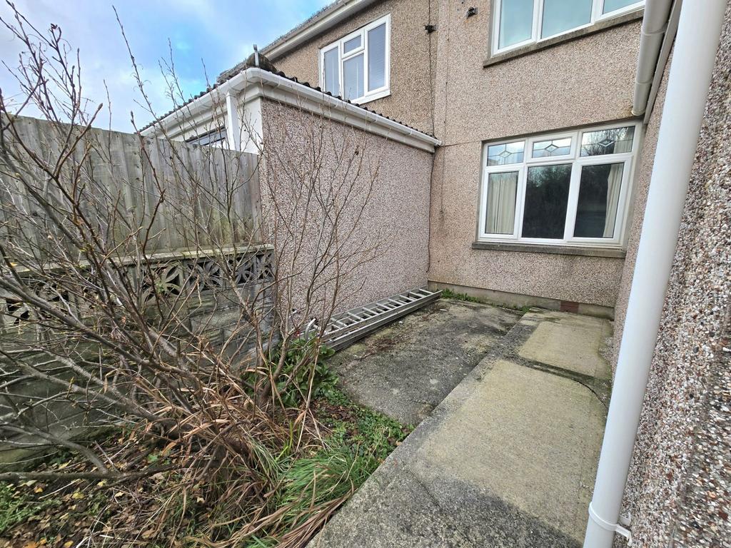 Side Garden