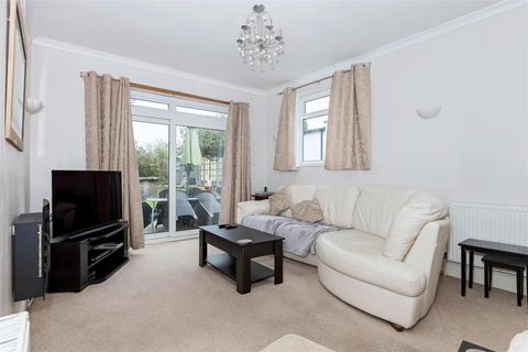 4 bedroom detached house for sale, Uplands Avenue, Worthing