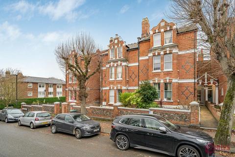 2 bedroom flat for sale, Crouch Hall Road, N8