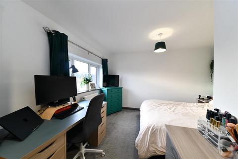 2 bedroom terraced house for sale, Collenswood Road, Stevenage