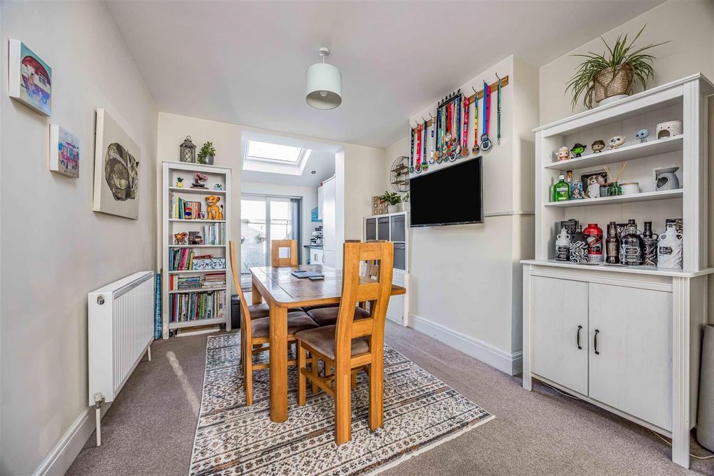 67 Cobden Avenue, Portsmouth-Small-Portico Marketin