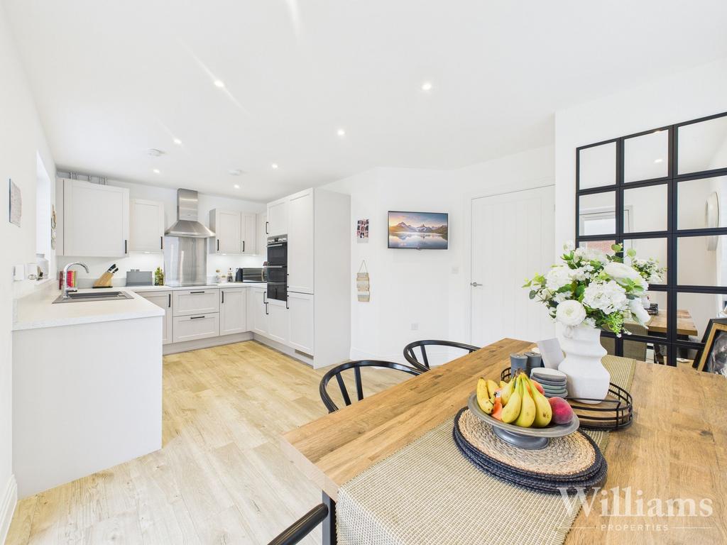 Kitchen / Diner