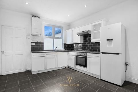 2 bedroom terraced house for sale, Factory Road, Hinckley, LE10