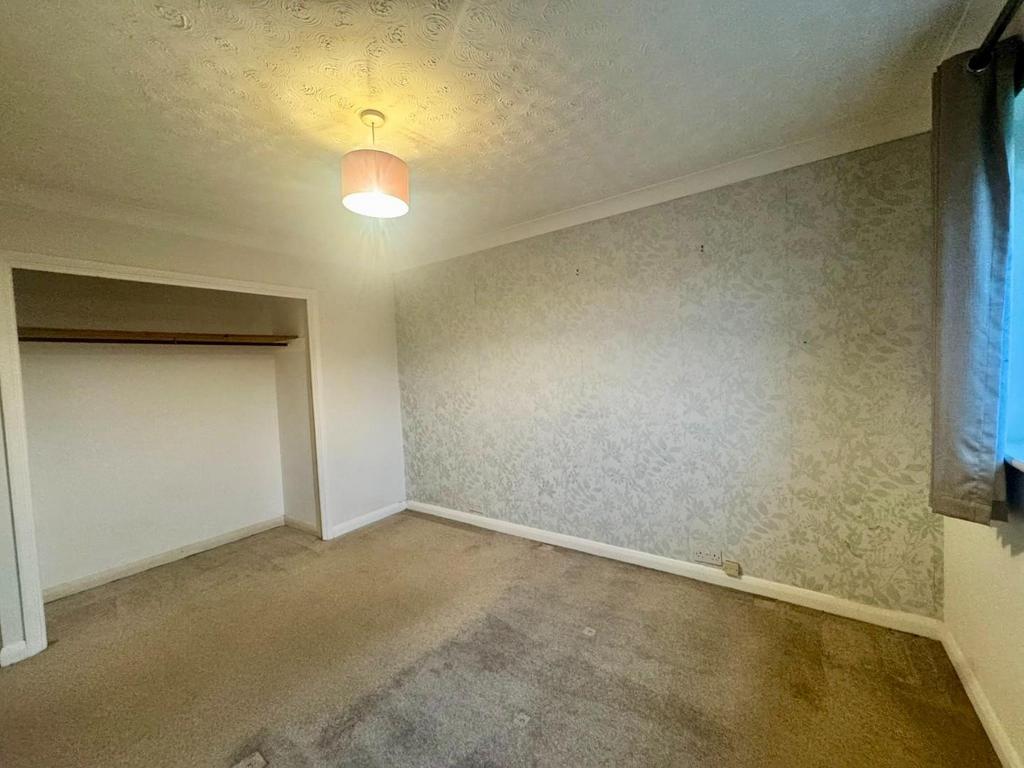 Bedroom 1.jpeg