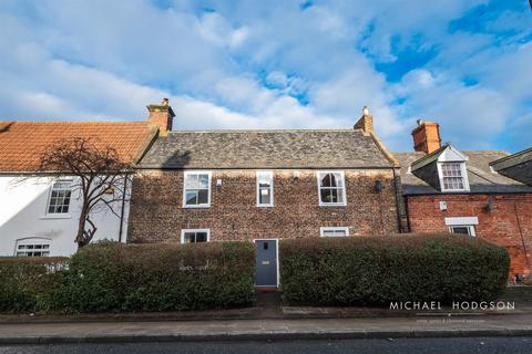 3 bedroom terraced house to rent - Front Street, East Boldon