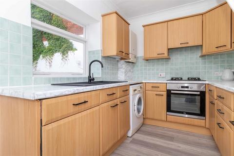 1 bedroom cottage for sale, Graham Road, Worthing