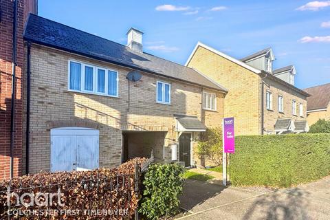 2 bedroom coach house for sale, Hooper Avenue, Colchester