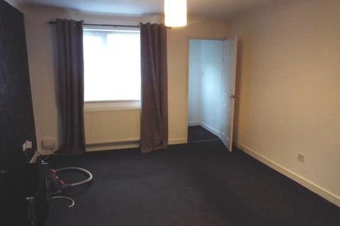 2 bedroom end of terrace house to rent, 1a St. Georges Road