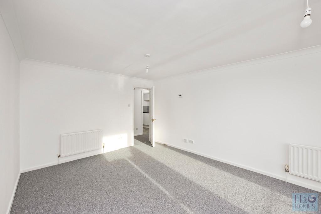 The Strand, Merton Court, Flat 23-011
