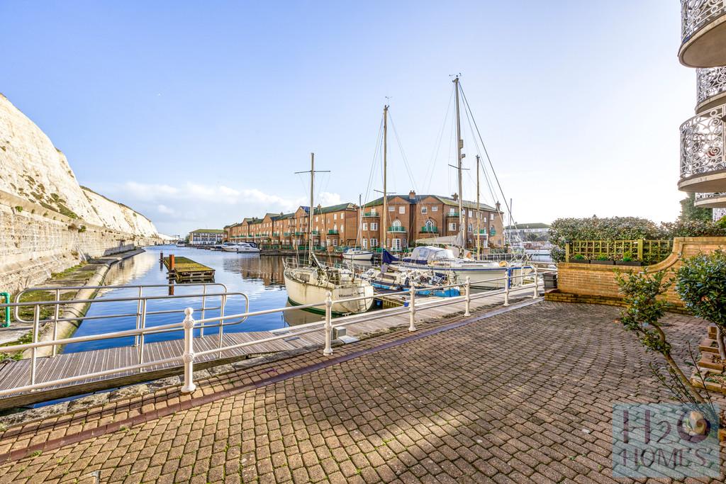 Mariners Quay 3-003