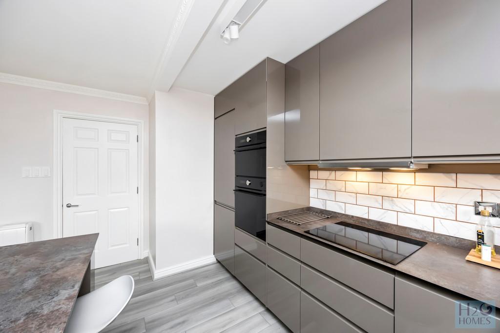 Mariner's Quay, Flat 3-011