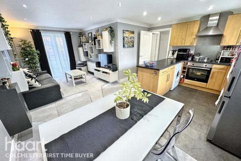 2 bedroom apartment for sale, Weyland Drive, Colchester