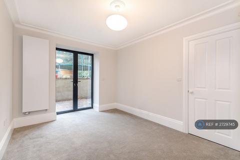 2 bedroom flat to rent, Southend Road, Beckenham, BR3