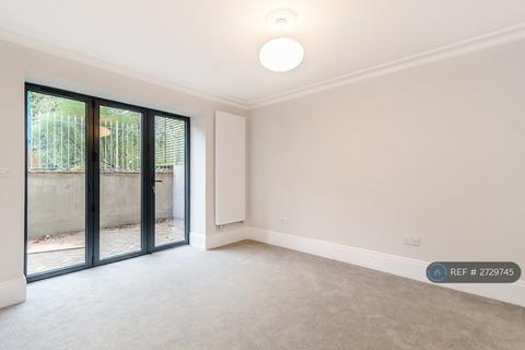 2 bedroom flat to rent, Southend Road, Beckenham, BR3