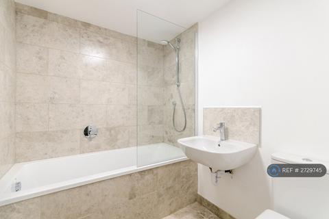 2 bedroom flat to rent, Southend Road, Beckenham, BR3