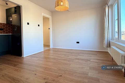 2 bedroom flat to rent, Dunsmure Road, London, N16