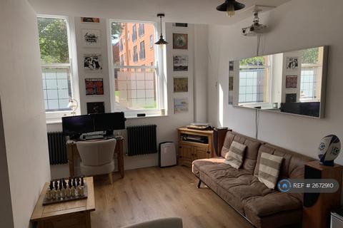 1 bedroom flat to rent, Bexley Square, Salford, M3