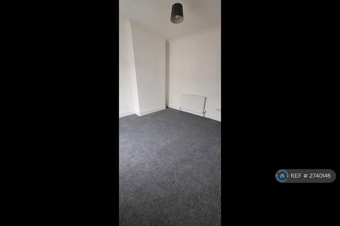 2 bedroom terraced house to rent, Bower Street, Widnes, WA8