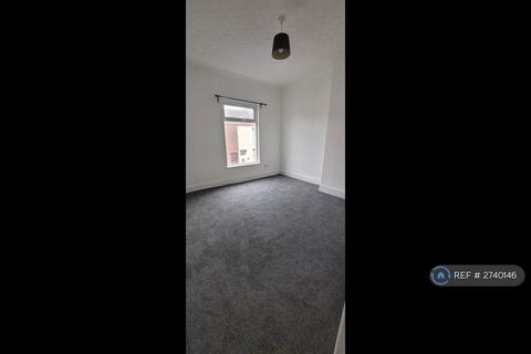 2 bedroom terraced house to rent, Bower Street, Widnes, WA8