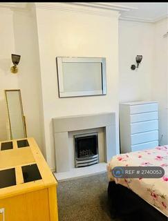 1 bedroom in a house share to rent, Elliott Street, Tyldesley, Manchester, M29