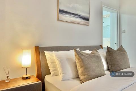 2 bedroom flat to rent, Warwick Avenue, London, W9