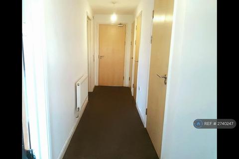 2 bedroom flat to rent, Moorhead Close, Cardiff, CF24