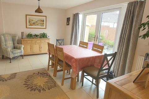 undefined, Sparrow Crescent, Wiltshire SN11