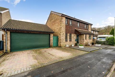 Aintree Drive, Waterlooville