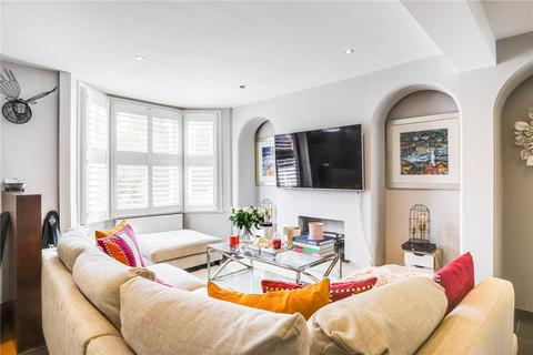 3 bedroom terraced house to rent, Novello Street, London, SW6