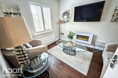 4 bedroom townhouse for sale, Mortimer Gardens, Colchester