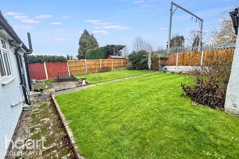 3 bedroom detached bungalow for sale, Cowdray Avenue, Colchester