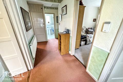 3 bedroom detached bungalow for sale, Cowdray Avenue, Colchester