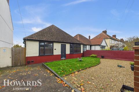 2 bedroom detached bungalow for sale, Oulton Road, Lowestoft