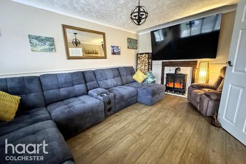 2 bedroom semi-detached bungalow for sale, Whitefriars Way, Colchester