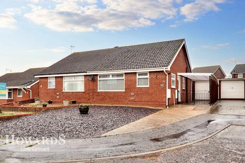2 bedroom semi-detached bungalow for sale, Brook Close, Lowestoft