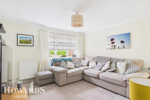 2 bedroom end of terrace house for sale, Marham Road, Lowestoft