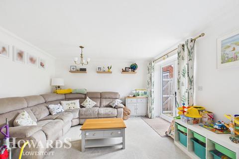 undefined, Coppice Close, Lowestoft