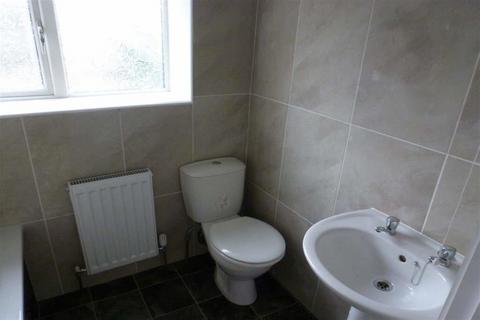 2 bedroom terraced house to rent, 284 Harrogate Road, Leeds