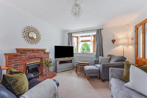 3 bedroom detached house for sale, Farriers Way, Waterlooville