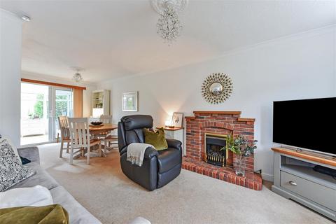 3 bedroom detached house for sale, Farriers Way, Waterlooville