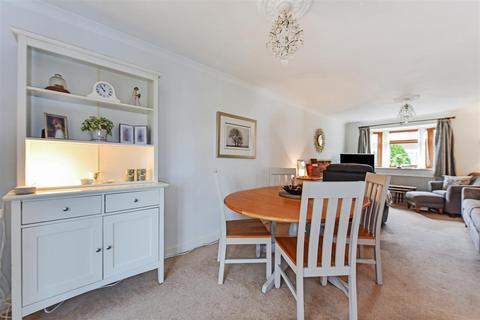 3 bedroom detached house for sale, Farriers Way, Waterlooville