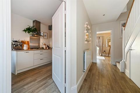 undefined, Trenchard Close, Waterlooville